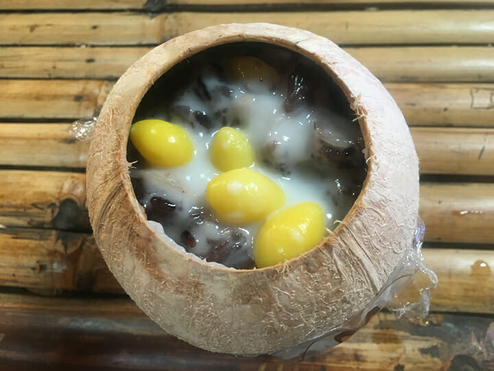 Dessert sucré en Asie riz au lait de coco